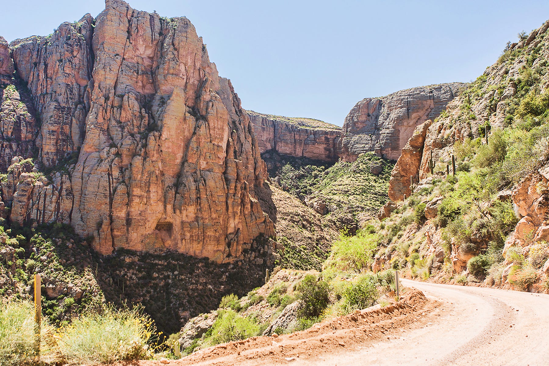 superstition mountain address